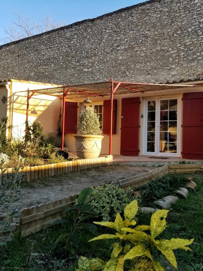 La Dolce - Dans Propriete Avec Piscine Montpeyroux (Herault)